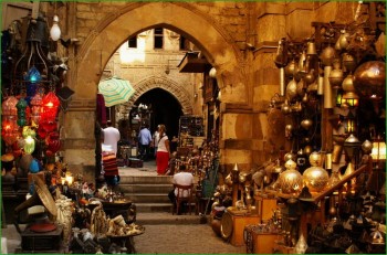 Рынок Хан-эль-Халили в Египте февраль фото