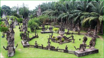 парк Будды в столице Лаоса Вьентьяне фото